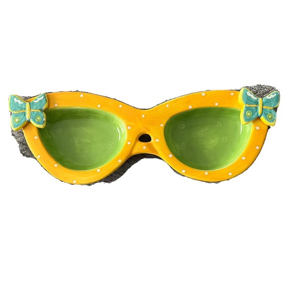 Dennis East 2004 Chip And Dip Sunglasses With Butterflies Ceramic 14"x1.5" - Picture 1 of 7